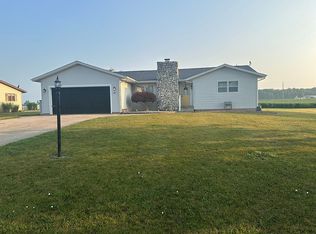 602 Mike Moore Dr, Edon, OH 43518