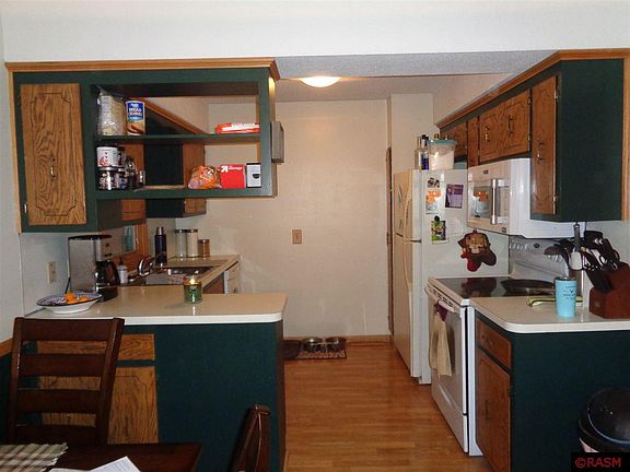 3rd image of 410 W North St