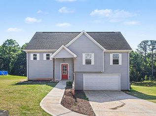129 Grizzly Trl, Carrollton, GA 30117