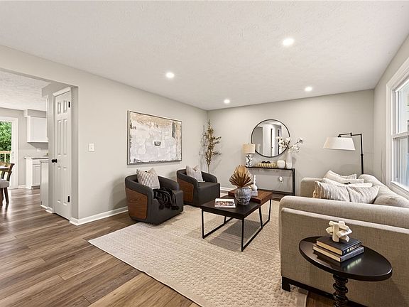 2nd image of 90 Olivia Dr