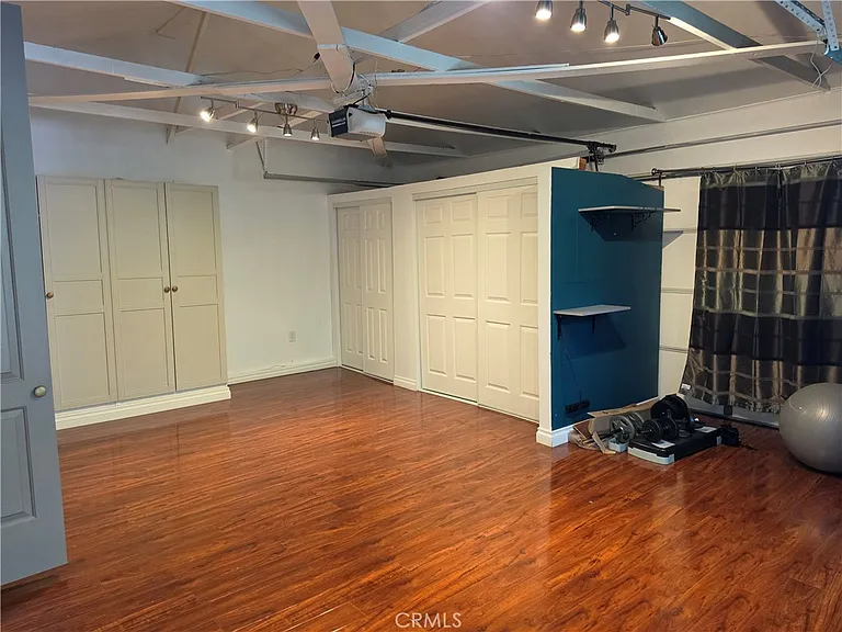 5446 Irondale Ave — Photo 25