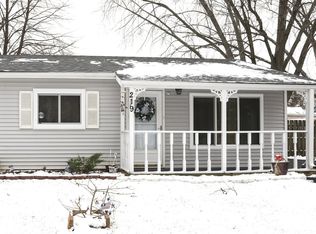 219 Hadleigh Rd, Bolingbrook, IL 60440