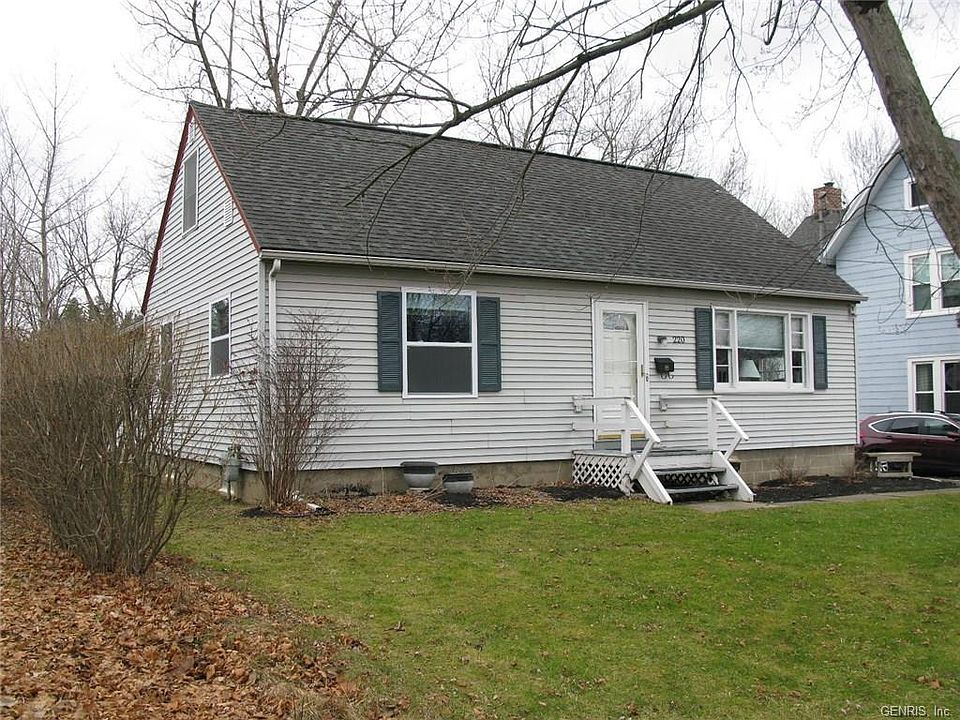 220 W Gibson St, Canandaigua, NY 14424 Zillow