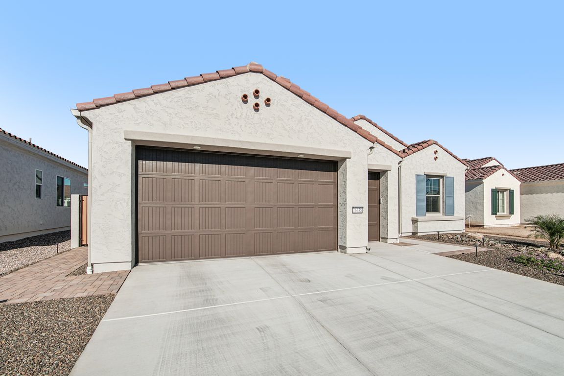 W Monterey Way-S2511-001.jpg