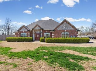 200 Kimberly Ln, Rogers, AR 72756
