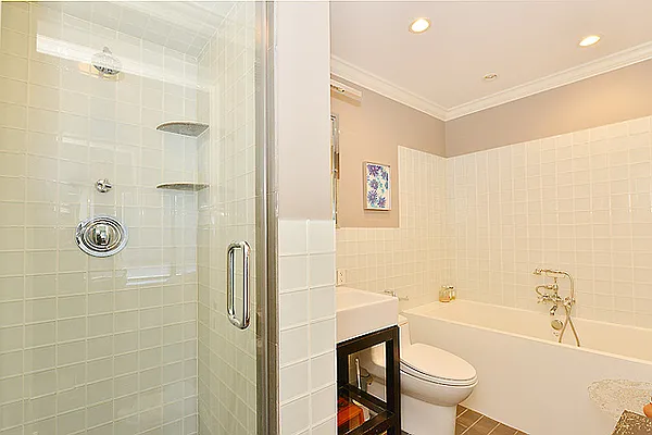 Sold by MyGradPad | media 8