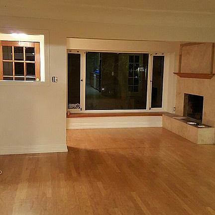 3rd image of 145 Venetia Dr