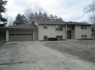 2686 Riverside Ln NE, Rochester, MN 55906