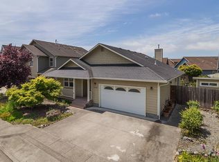 2725 Meadow Creek Way, Arcata, CA 95521