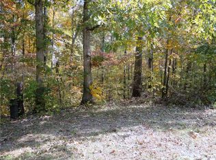 5507 Rutgers Rd, Greensboro, NC 27407