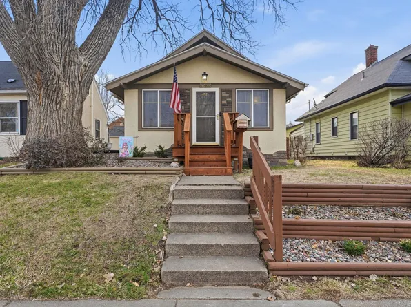 4051 6th St NE, Columbia Heights, MN 55421