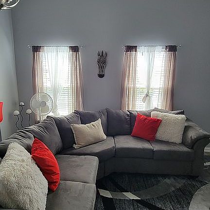 3rd image of 4921 Aspen Crest Ln