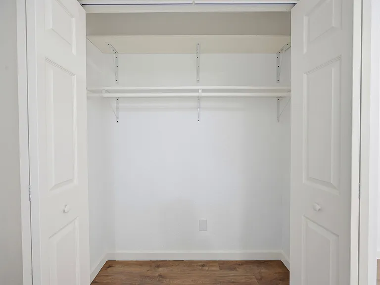 4701 Abbott Rd #B — Photo 10