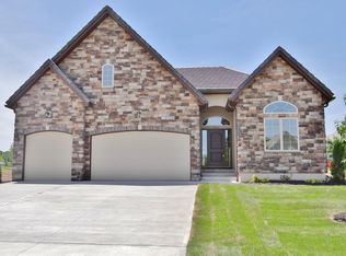3916 Redspire Street, Lees Summit, MO 64064