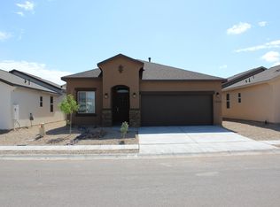 7050 Silver Spur St, Las Cruces, NM 88012