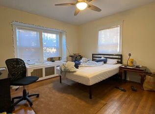 194 Commonwealth Ave #1D, Chestnut Hill, MA 02467