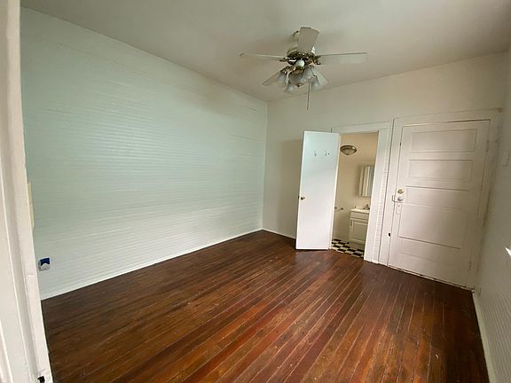 5th image of 7442 Pitt St