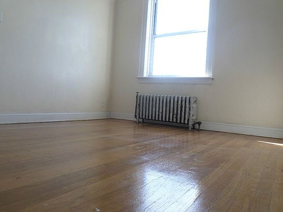 4th image of 7115 65th St #D2