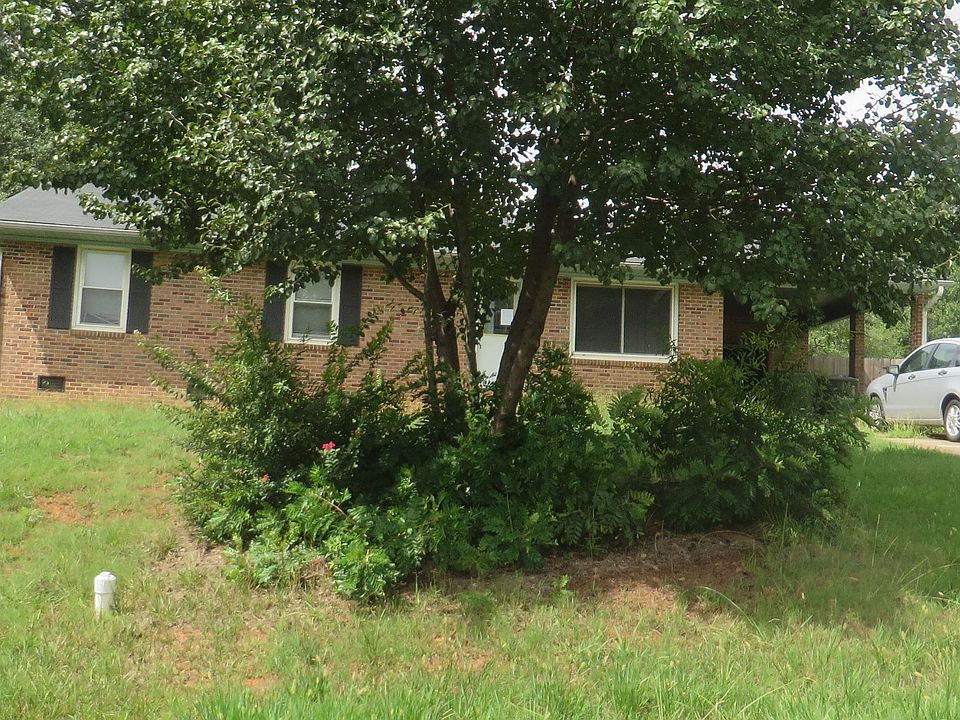1st image of 107 Marigold Ave