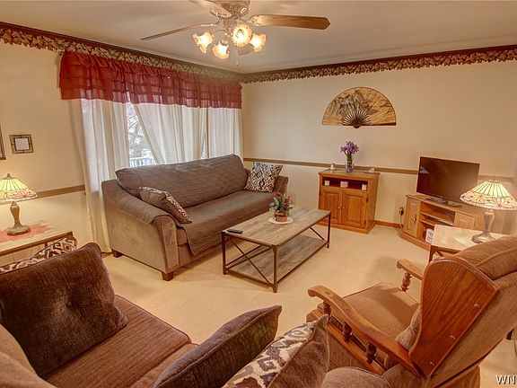 3rd image of 60 Goodrich Rd