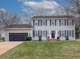 909 W 121st Ter, Kansas City, MO 64145