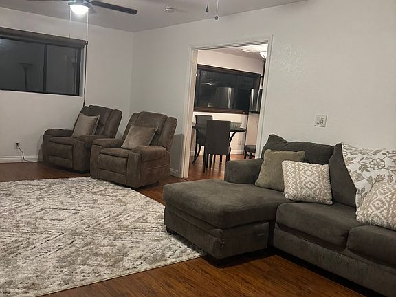 3rd image of 16092 Medlar Ln #B