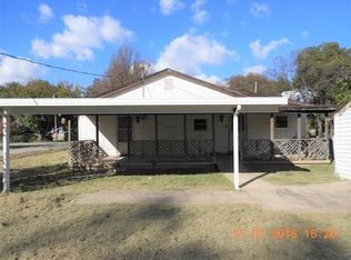 130 W Center St, Lexington, OK 73051