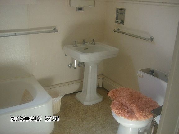 5th image of 4 E Branson St