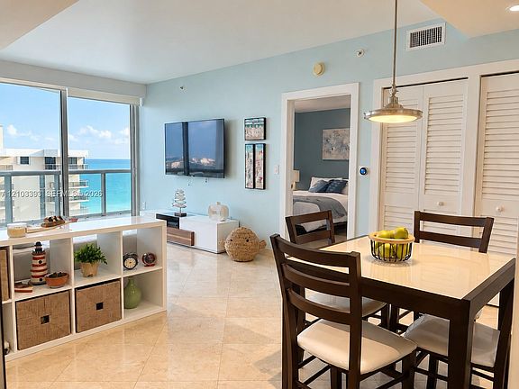 5th image of 6365 Collins Ave APT 1809