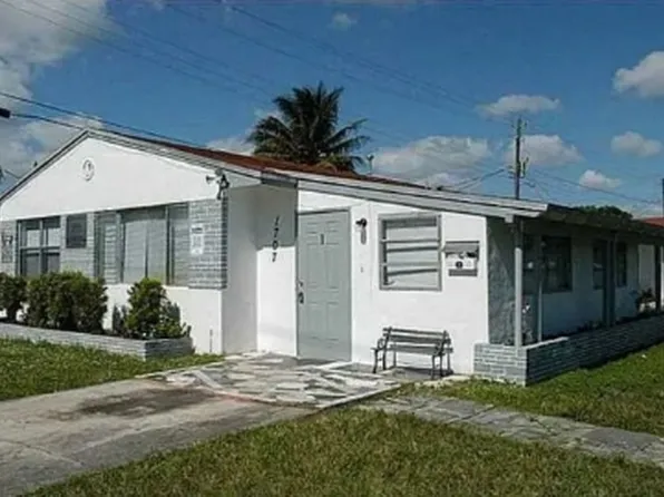 1707 Taft St, Hollywood, FL