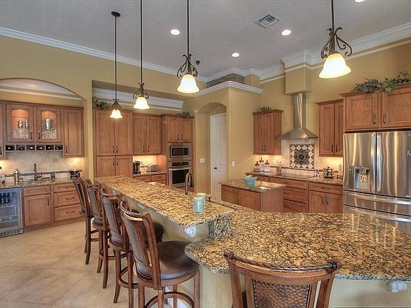 4th image of 2620 Pebble Creek Pl