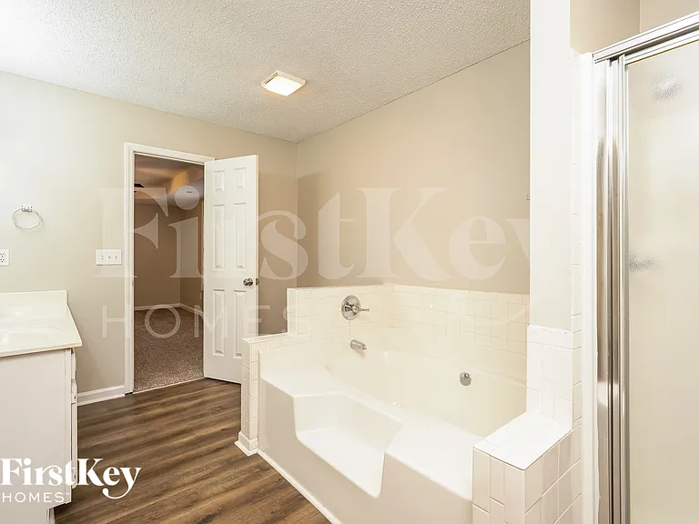 139 Creek Meadow Dr — Photo 15