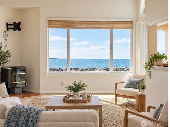 1499 Diamond Head Ave SW #2, Ocean Shores, WA 98569