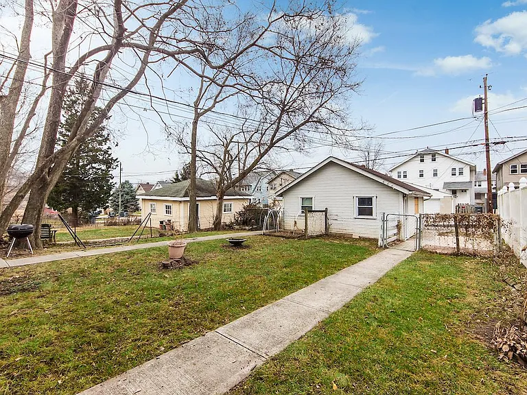 50 W Weber Rd — Photo 34