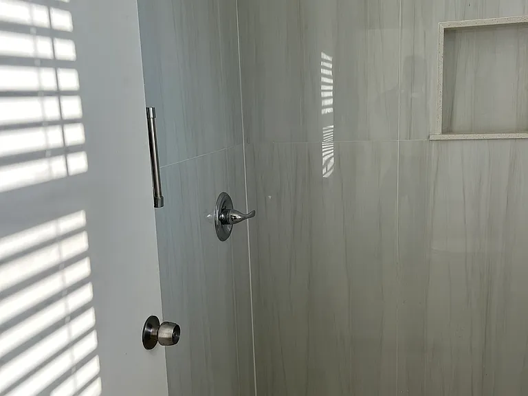 476 E Woodbury Rd #2 — Photo 8
