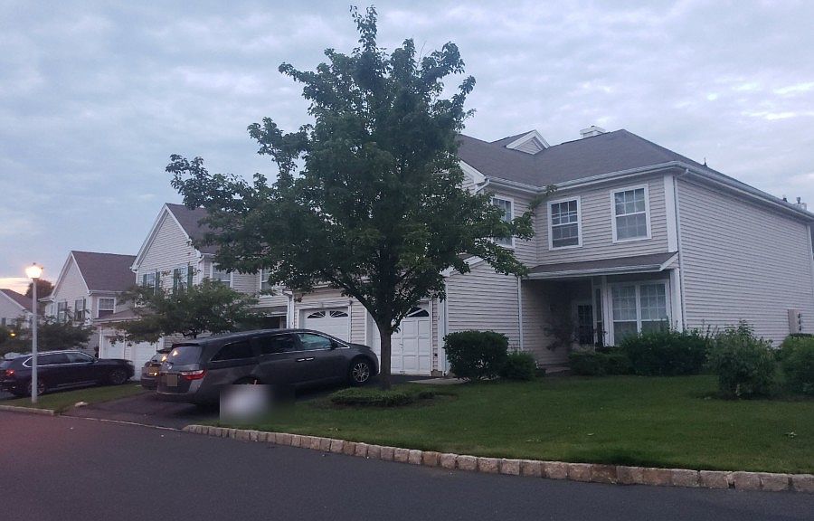 2nd image of 12 Denhard Ct