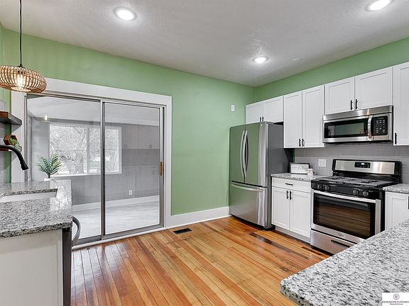 4th image of 4706 N 41st St