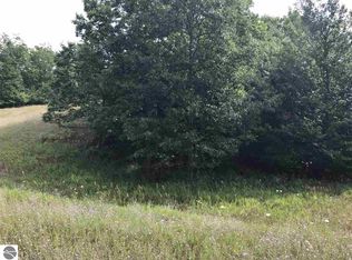 7668 Horton Creek Dr, Grawn, MI 49637