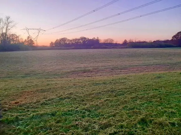 16848 Holtz Rd, Lowell, IN 46356