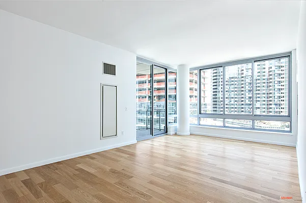 Rented by Modern Spaces | media 20