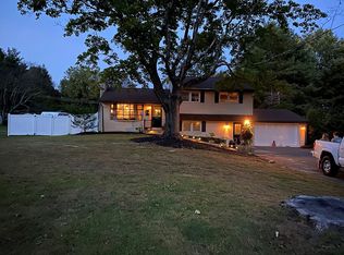 157 Old Orchard Rd, Chalfont, PA 18914
