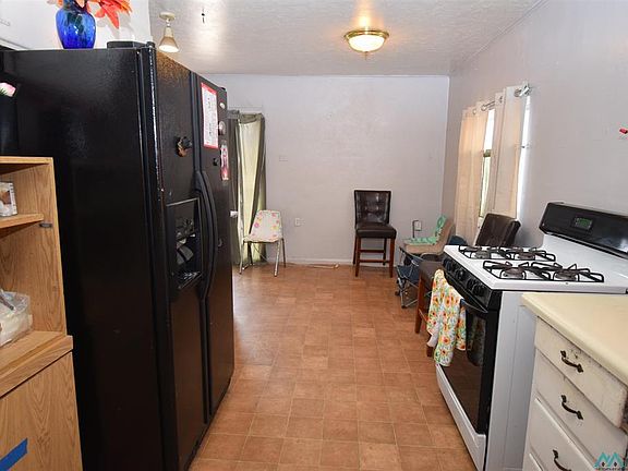 4th image of 1013 S Silver Ave
