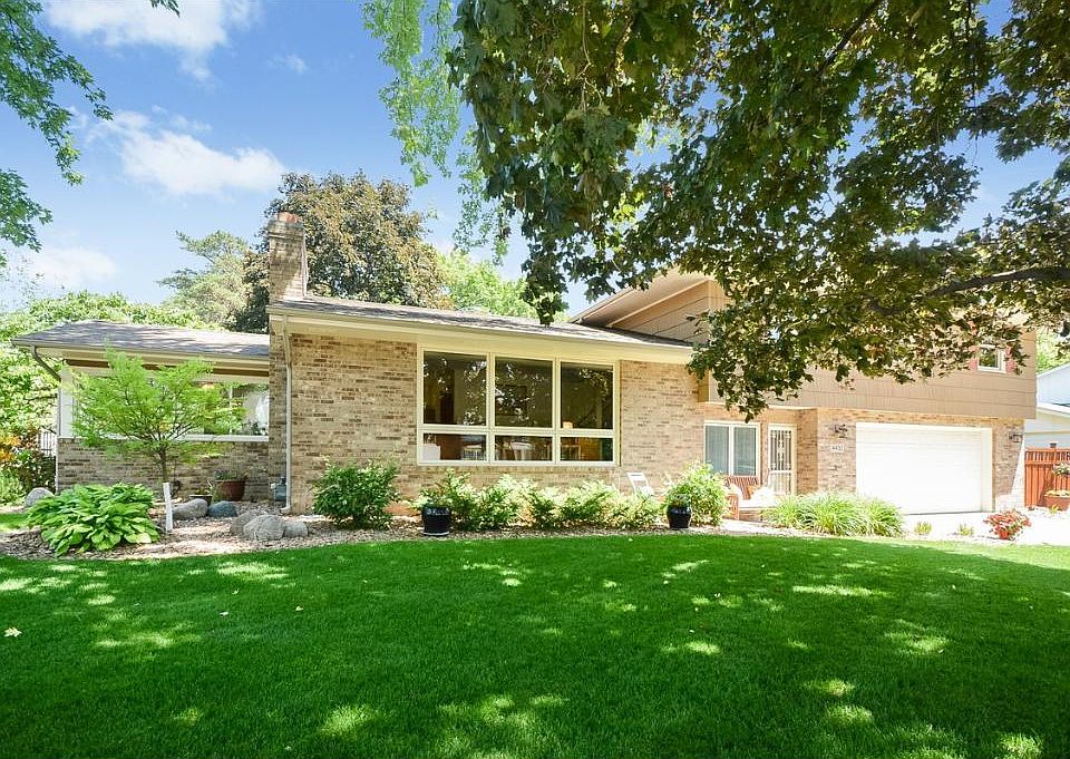 1st image of 4432 Fondell Dr