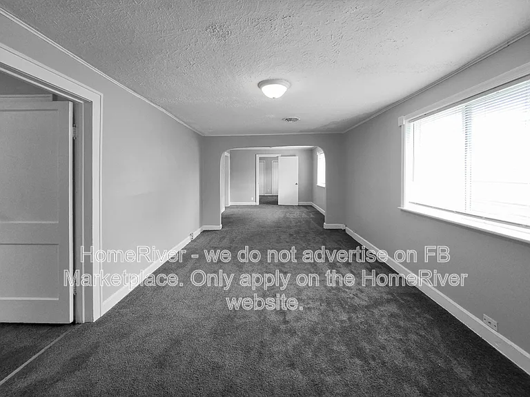 4311 E 30th St — Photo 3