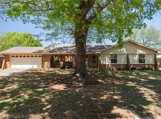 108 Rosewood Dr, Poteau, OK 74953