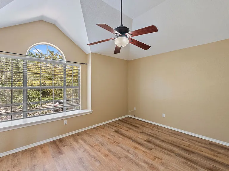 1217 Stepp Bnd — Photo 11