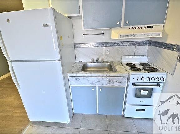 2nd image of 25 W Burton Ave APT A