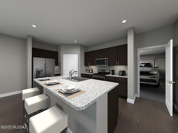 3rd image of 4875 E Greenway Wash Dr