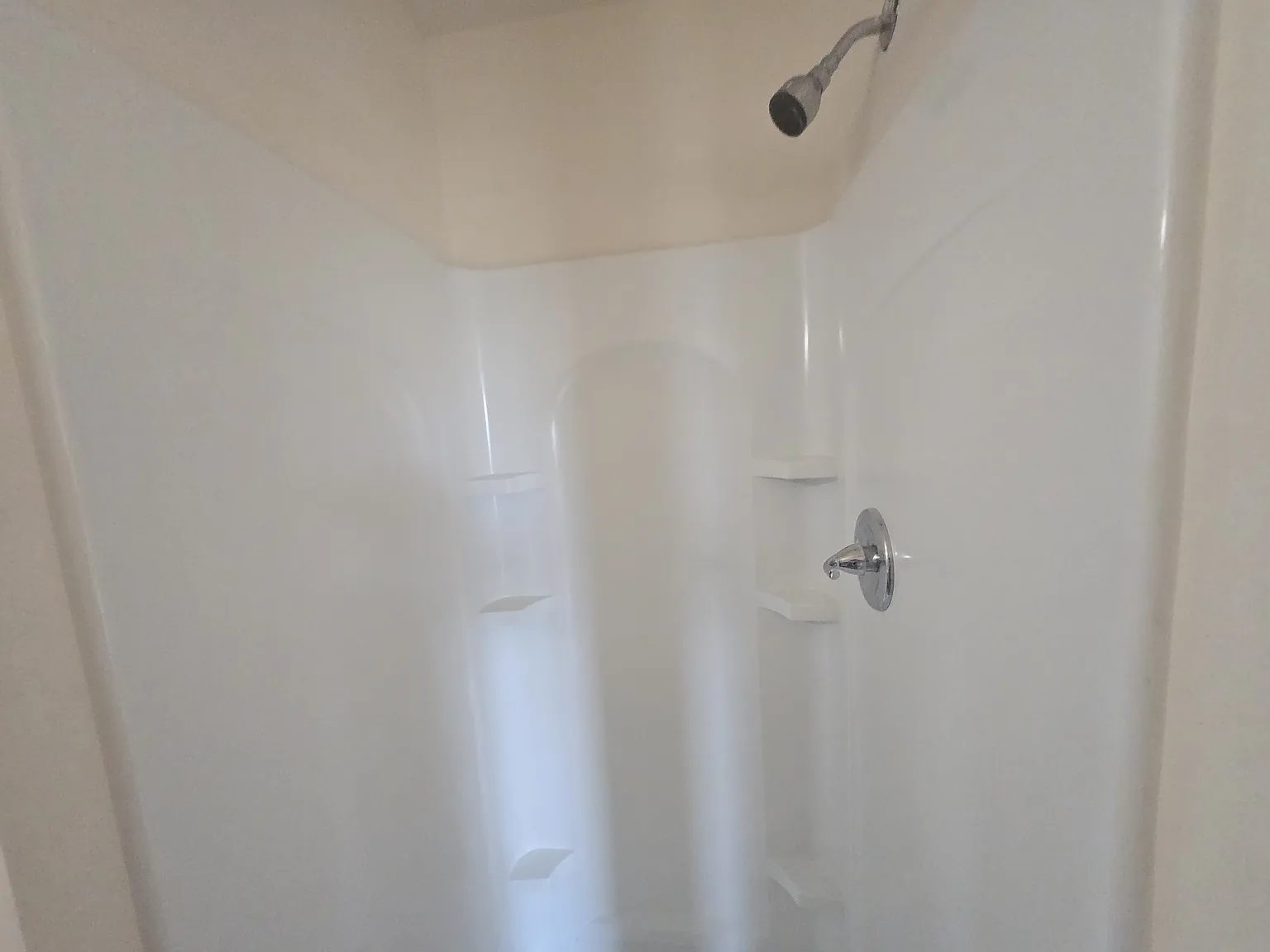 2 bed, 900 sqft, $1,250 — Photo 2