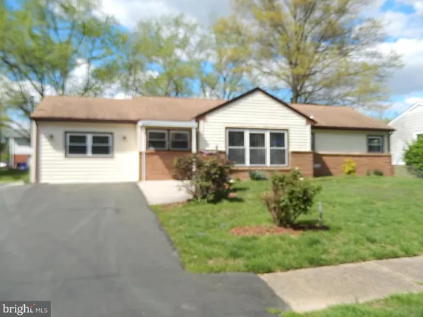 37 Weer Cir, Wilmington, DE 19808
